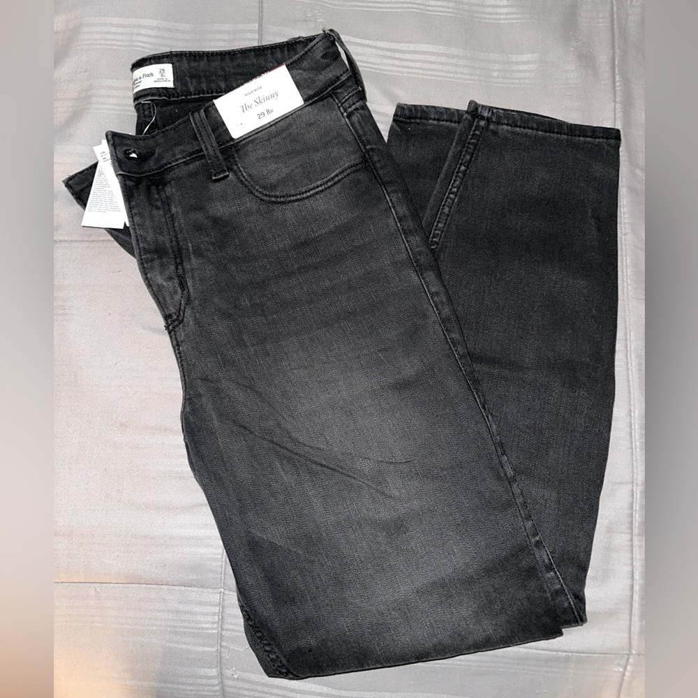 Women’s abercombie The Skinny jeans